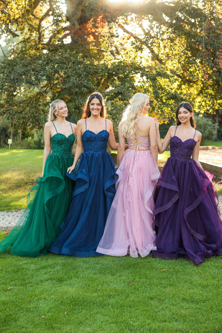 Prom dresses and prom gowns at discount prices.