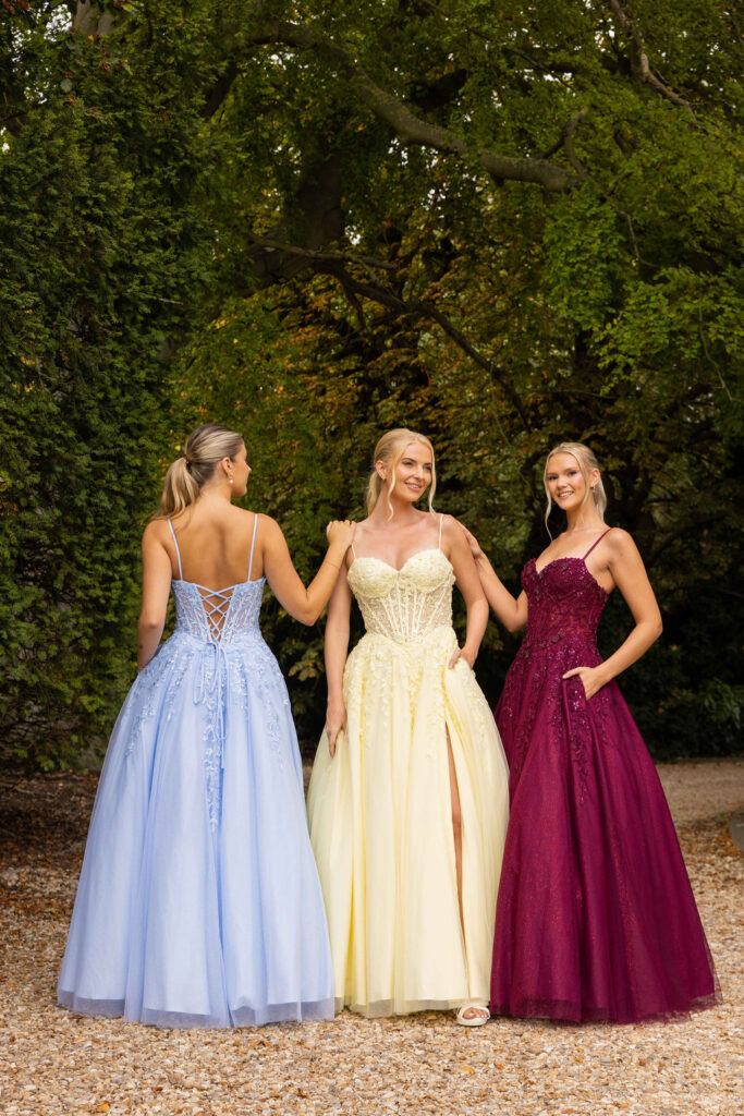 Prom dresses and prom gowns at discount prices.