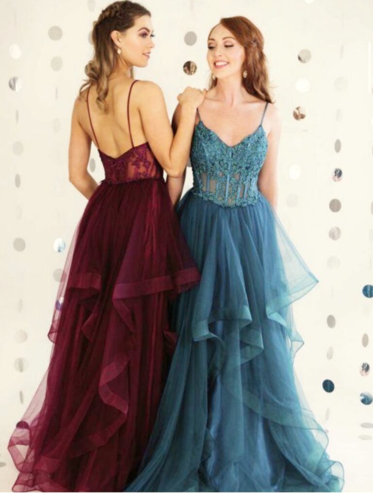 Prom dresses and prom gowns at discount prices.