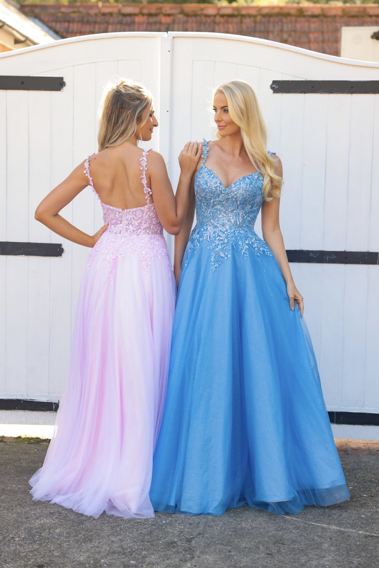 Prom dresses and prom gowns at discount prices.
