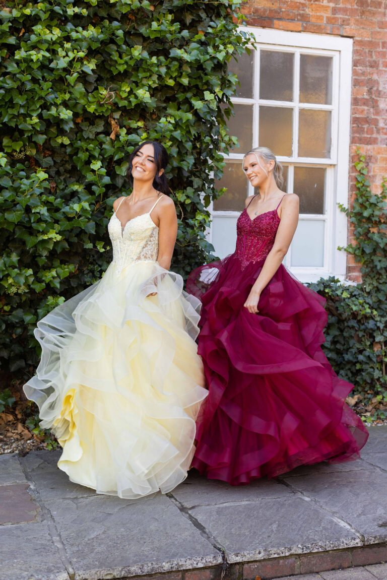 Prom dresses and prom gowns at discount prices.